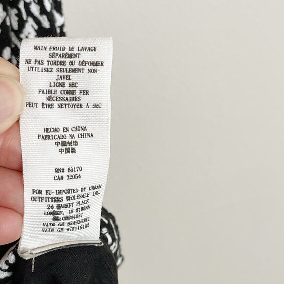 Free People Sz 4 Black Looking For Love Midi Dress in Animal Print Short Sleeve - Picture 12 of 15